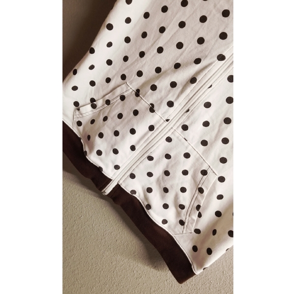 Cato Short Sleeve Hooded Jacket - Picture 3 of 7